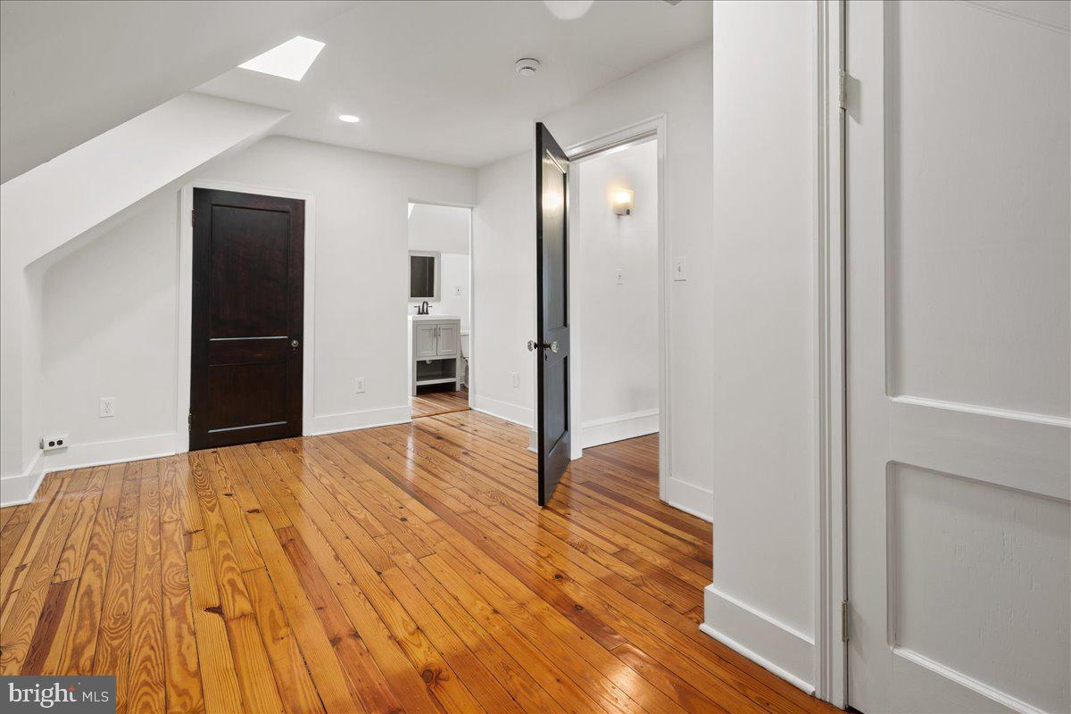 1501 HAMILTON ST NW, WASHINGTON, District Of Columbia 20011, 8 Bedrooms Bedrooms, ,6 BathroomsBathrooms,Residential,For sale,1501 HAMILTON ST NW,DCDC2194510 MLS # DCDC2194510