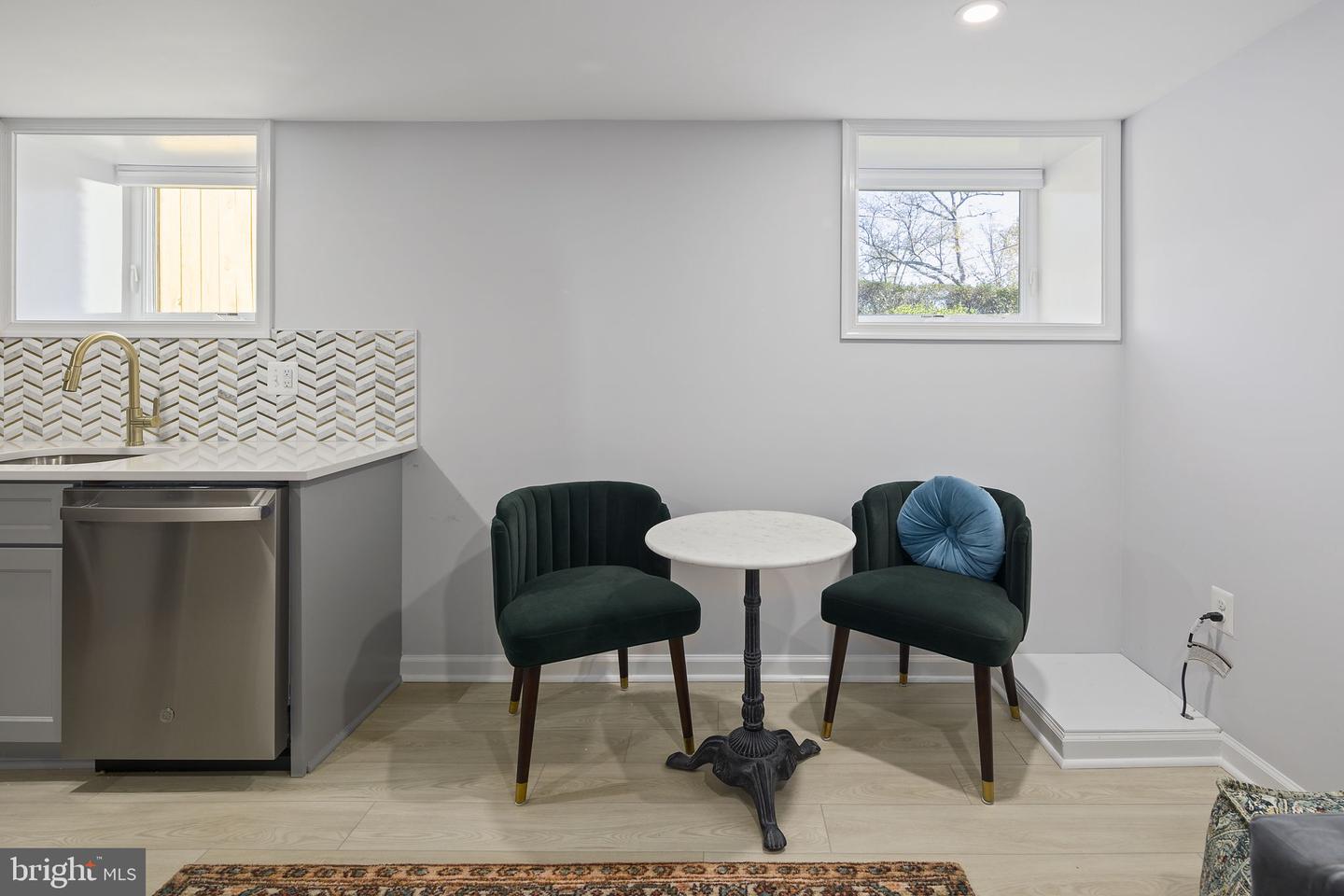 1501 HAMILTON ST NW, WASHINGTON, District Of Columbia 20011, 8 Bedrooms Bedrooms, ,6 BathroomsBathrooms,Residential,For sale,1501 HAMILTON ST NW,DCDC2194510 MLS # DCDC2194510