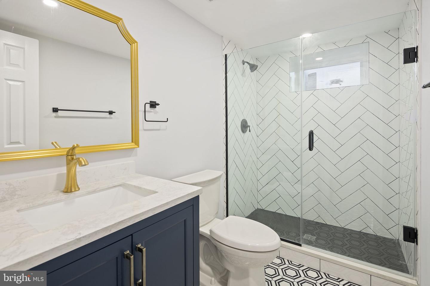 1501 HAMILTON ST NW, WASHINGTON, District Of Columbia 20011, 8 Bedrooms Bedrooms, ,6 BathroomsBathrooms,Residential,For sale,1501 HAMILTON ST NW,DCDC2194510 MLS # DCDC2194510