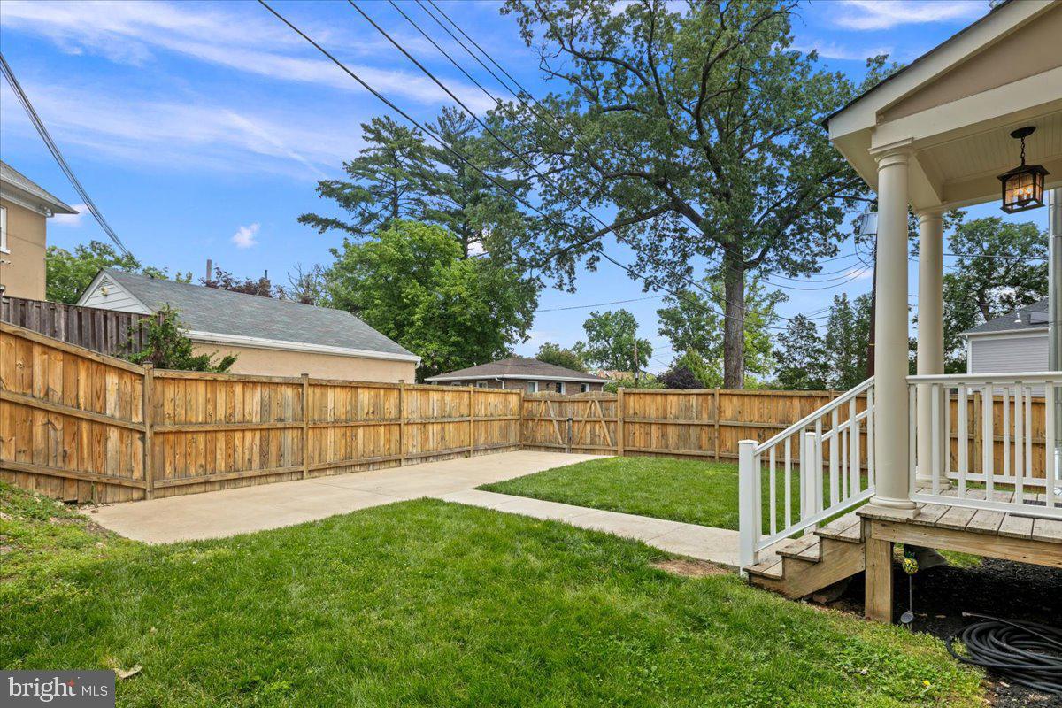 1501 HAMILTON ST NW, WASHINGTON, District Of Columbia 20011, 8 Bedrooms Bedrooms, ,6 BathroomsBathrooms,Residential,For sale,1501 HAMILTON ST NW,DCDC2194510 MLS # DCDC2194510
