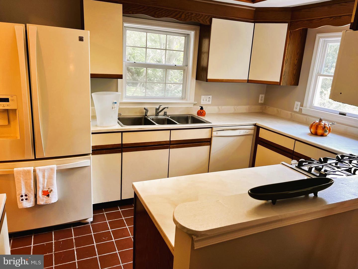 222 E FAIRFAX ST, FALLS CHURCH, Virginia 22046, 5 Bedrooms Bedrooms, ,4 BathroomsBathrooms,Residential,For sale,222 E FAIRFAX ST,VAFA2002898 MLS # VAFA2002898