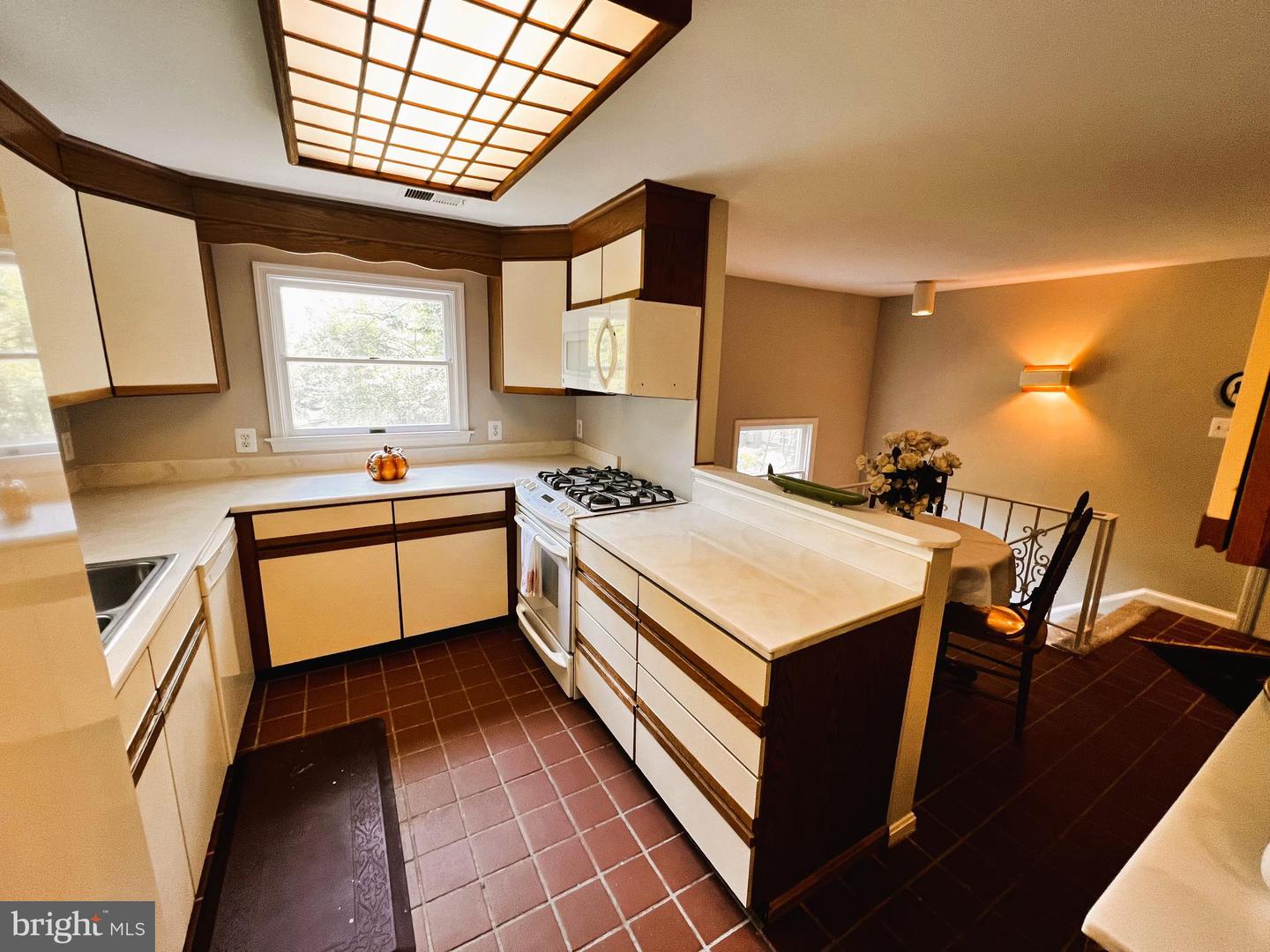 222 E FAIRFAX ST, FALLS CHURCH, Virginia 22046, 5 Bedrooms Bedrooms, ,4 BathroomsBathrooms,Residential,For sale,222 E FAIRFAX ST,VAFA2002898 MLS # VAFA2002898
