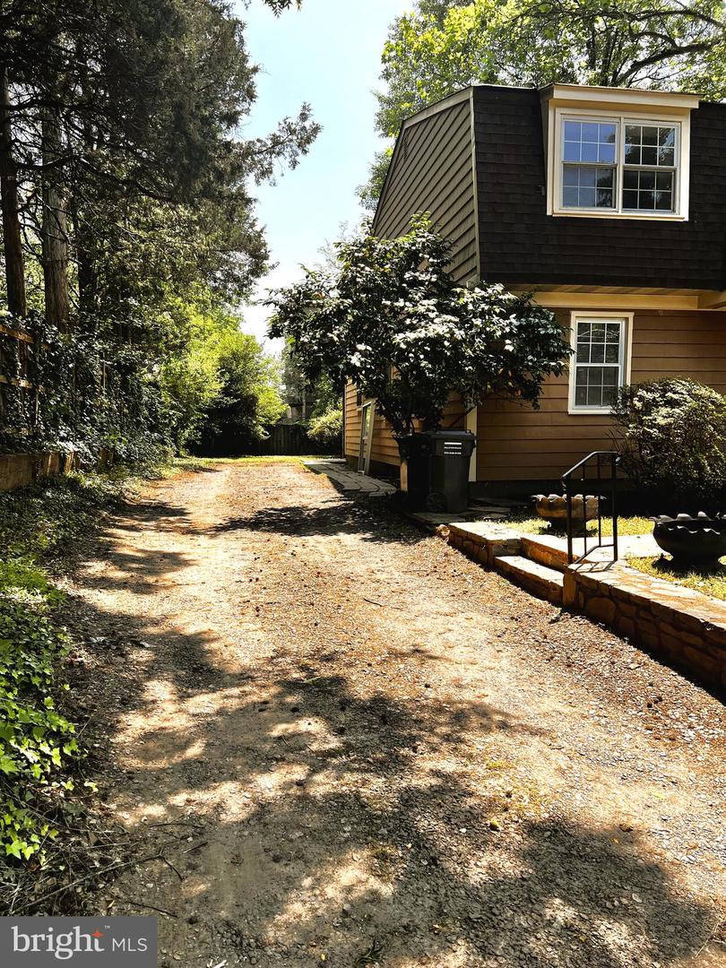 222 E FAIRFAX ST, FALLS CHURCH, Virginia 22046, 5 Bedrooms Bedrooms, ,4 BathroomsBathrooms,Residential,For sale,222 E FAIRFAX ST,VAFA2002898 MLS # VAFA2002898