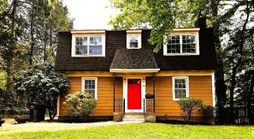 222 E FAIRFAX ST, FALLS CHURCH, Virginia 22046, 5 Bedrooms Bedrooms, ,4 BathroomsBathrooms,Residential,For sale,222 E FAIRFAX ST,VAFA2002898 MLS # VAFA2002898