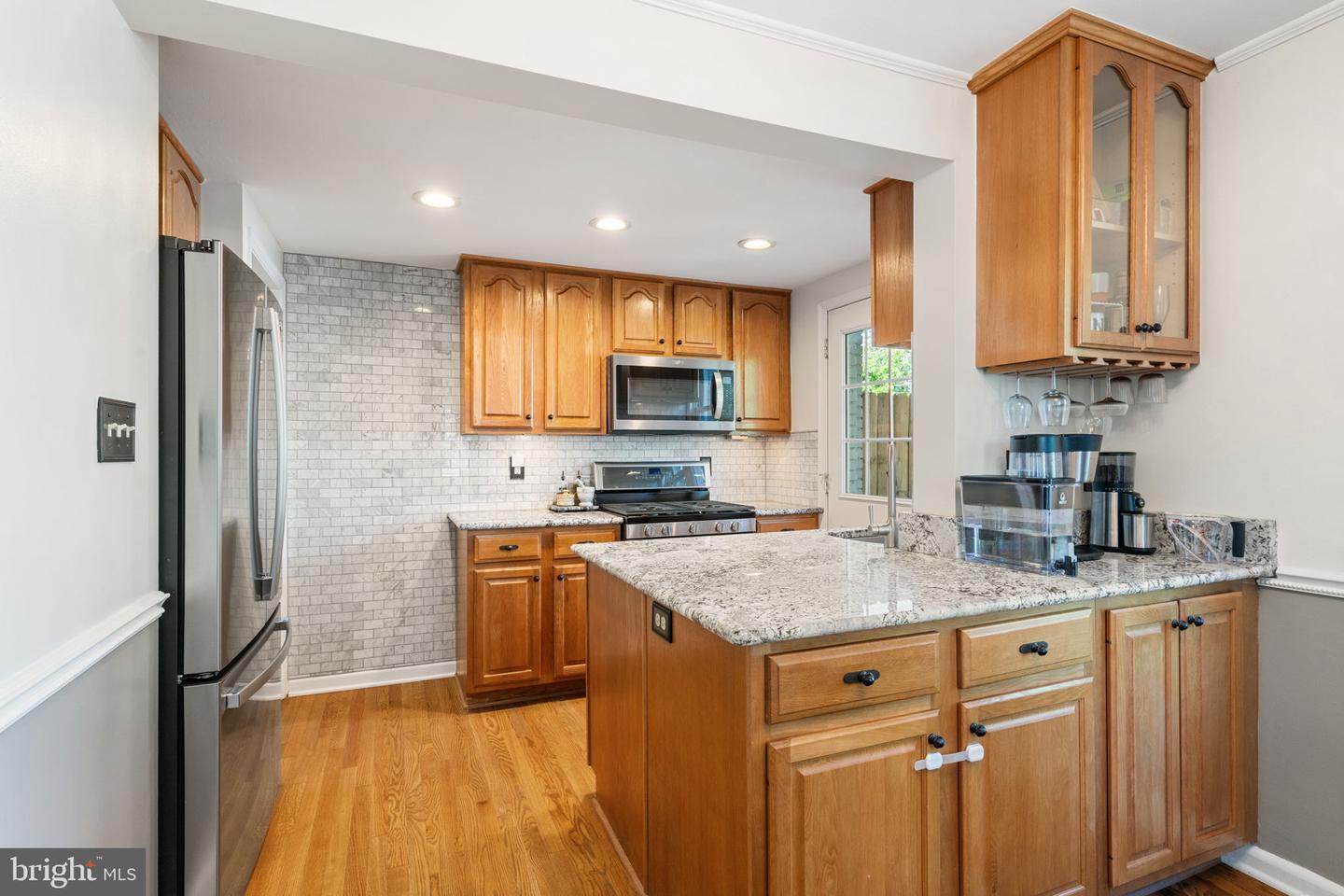 6002 WILLIAMSBURG RD, ALEXANDRIA, Virginia 22303, 2 Bedrooms Bedrooms, ,1 BathroomBathrooms,Residential,For sale,6002 WILLIAMSBURG RD,VAFX2233250 MLS # VAFX2233250