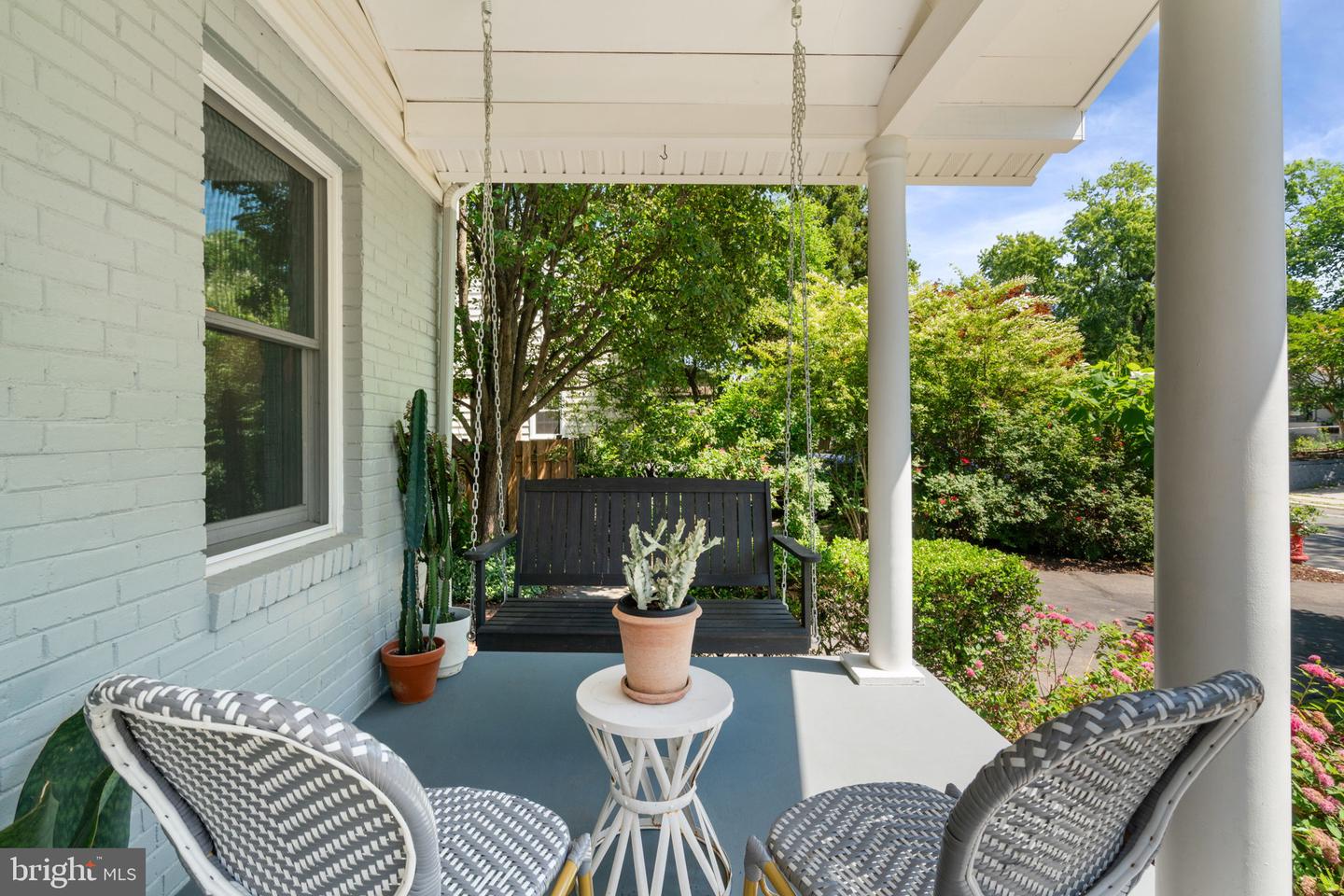 6002 WILLIAMSBURG RD, ALEXANDRIA, Virginia 22303, 2 Bedrooms Bedrooms, ,1 BathroomBathrooms,Residential,For sale,6002 WILLIAMSBURG RD,VAFX2233250 MLS # VAFX2233250