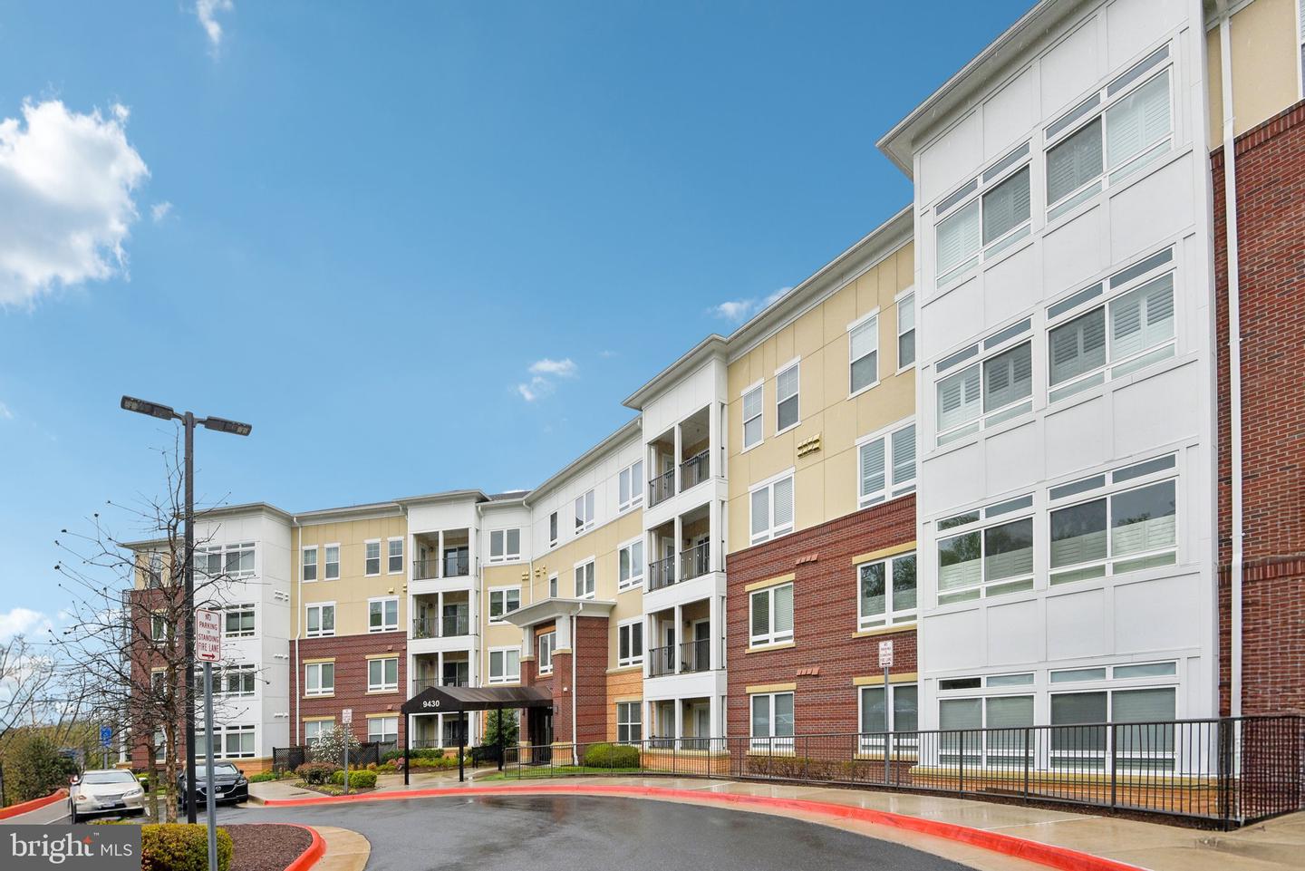 9430 SILVER KING CT #410, FAIRFAX, Virginia 22031, 2 Bedrooms Bedrooms, ,2 BathroomsBathrooms,Residential,For sale,9430 SILVER KING CT #410,VAFC2006124 MLS # VAFC2006124