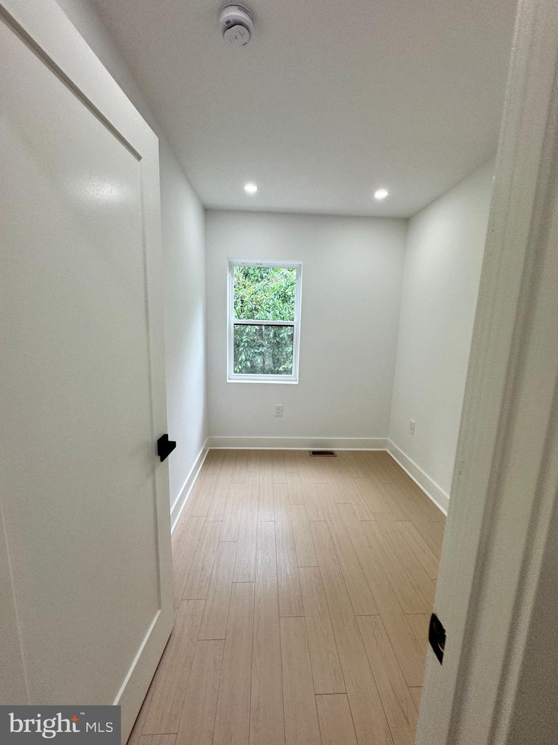 3468 23RD ST SE, WASHINGTON, District Of Columbia 20020, 4 Bedrooms Bedrooms, ,2 BathroomsBathrooms,Residential,For sale,3468 23RD ST SE,DCDC2195378 MLS # DCDC2195378