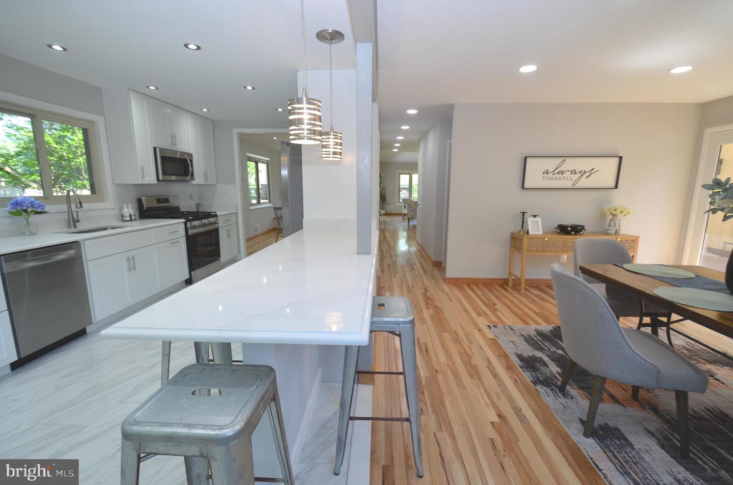 10601 FIESTA RD, FAIRFAX, Virginia 22032, 4 Bedrooms Bedrooms, ,2 BathroomsBathrooms,Residential,For sale,10601 FIESTA RD,VAFX2233892 MLS # VAFX2233892