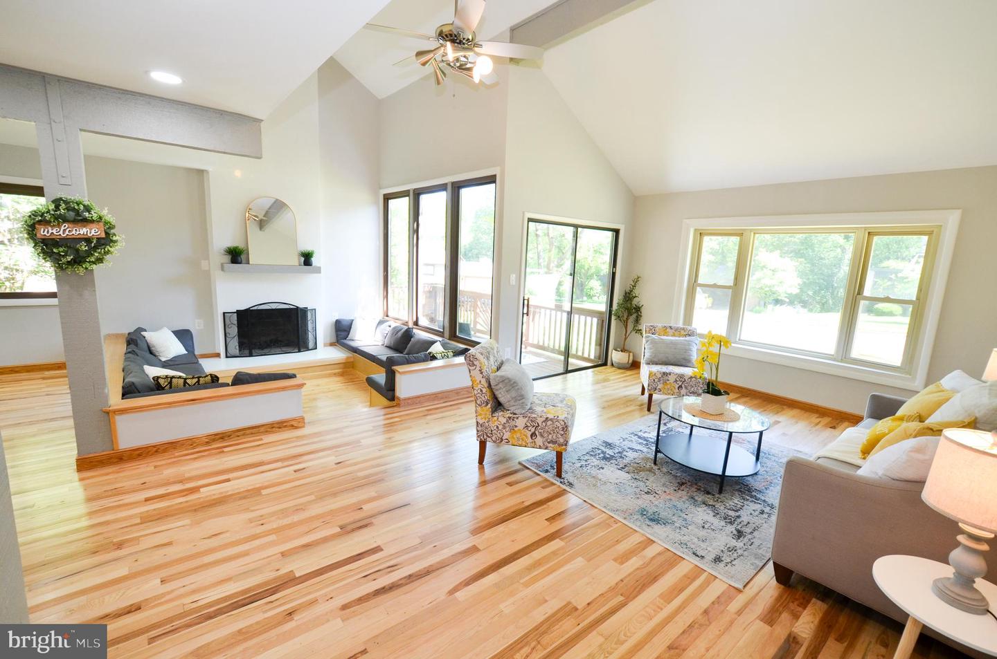 10601 FIESTA RD, FAIRFAX, Virginia 22032, 4 Bedrooms Bedrooms, ,2 BathroomsBathrooms,Residential,For sale,10601 FIESTA RD,VAFX2233892 MLS # VAFX2233892