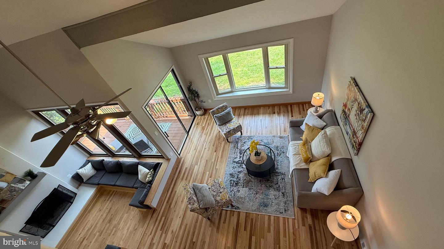 10601 FIESTA RD, FAIRFAX, Virginia 22032, 4 Bedrooms Bedrooms, ,2 BathroomsBathrooms,Residential,For sale,10601 FIESTA RD,VAFX2233892 MLS # VAFX2233892