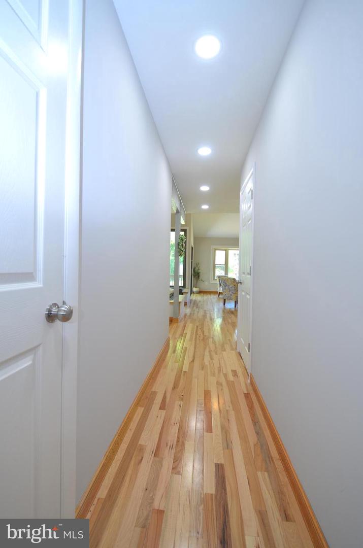 10601 FIESTA RD, FAIRFAX, Virginia 22032, 4 Bedrooms Bedrooms, ,2 BathroomsBathrooms,Residential,For sale,10601 FIESTA RD,VAFX2233892 MLS # VAFX2233892