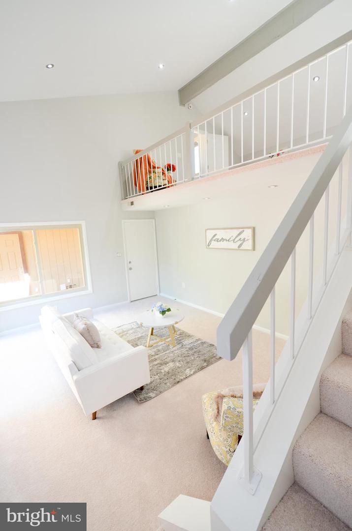 10601 FIESTA RD, FAIRFAX, Virginia 22032, 4 Bedrooms Bedrooms, ,2 BathroomsBathrooms,Residential,For sale,10601 FIESTA RD,VAFX2233892 MLS # VAFX2233892
