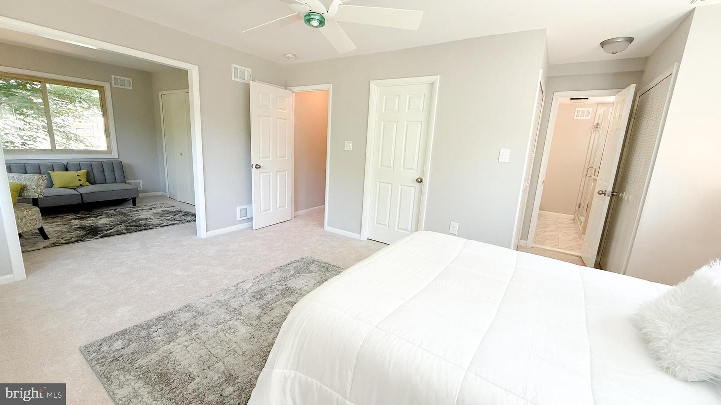 10601 FIESTA RD, FAIRFAX, Virginia 22032, 4 Bedrooms Bedrooms, ,2 BathroomsBathrooms,Residential,For sale,10601 FIESTA RD,VAFX2233892 MLS # VAFX2233892