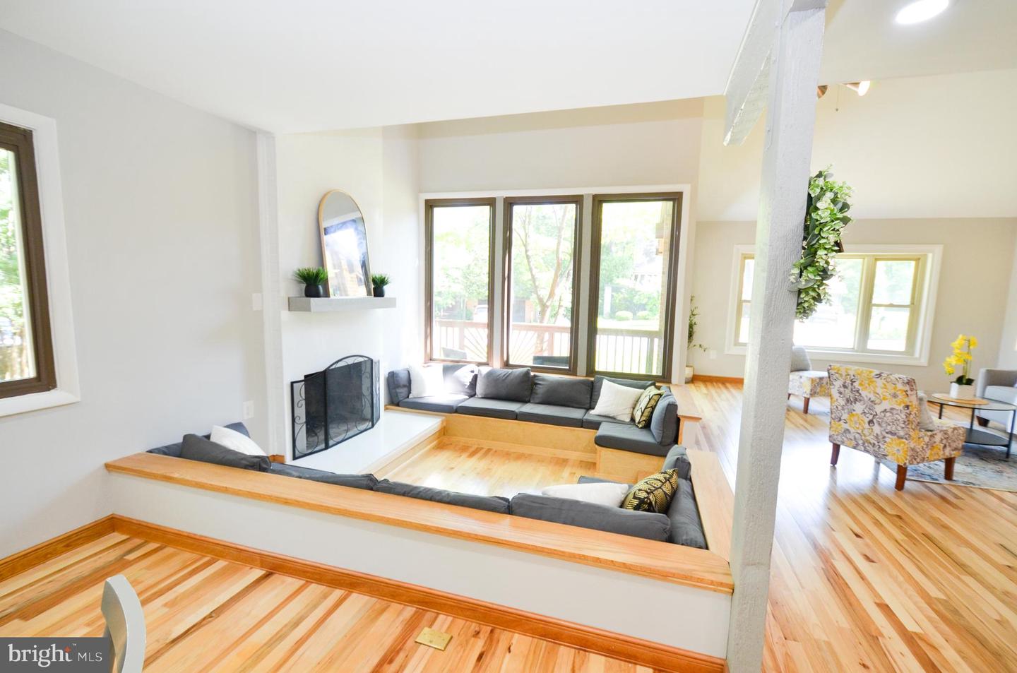 10601 FIESTA RD, FAIRFAX, Virginia 22032, 4 Bedrooms Bedrooms, ,2 BathroomsBathrooms,Residential,For sale,10601 FIESTA RD,VAFX2233892 MLS # VAFX2233892