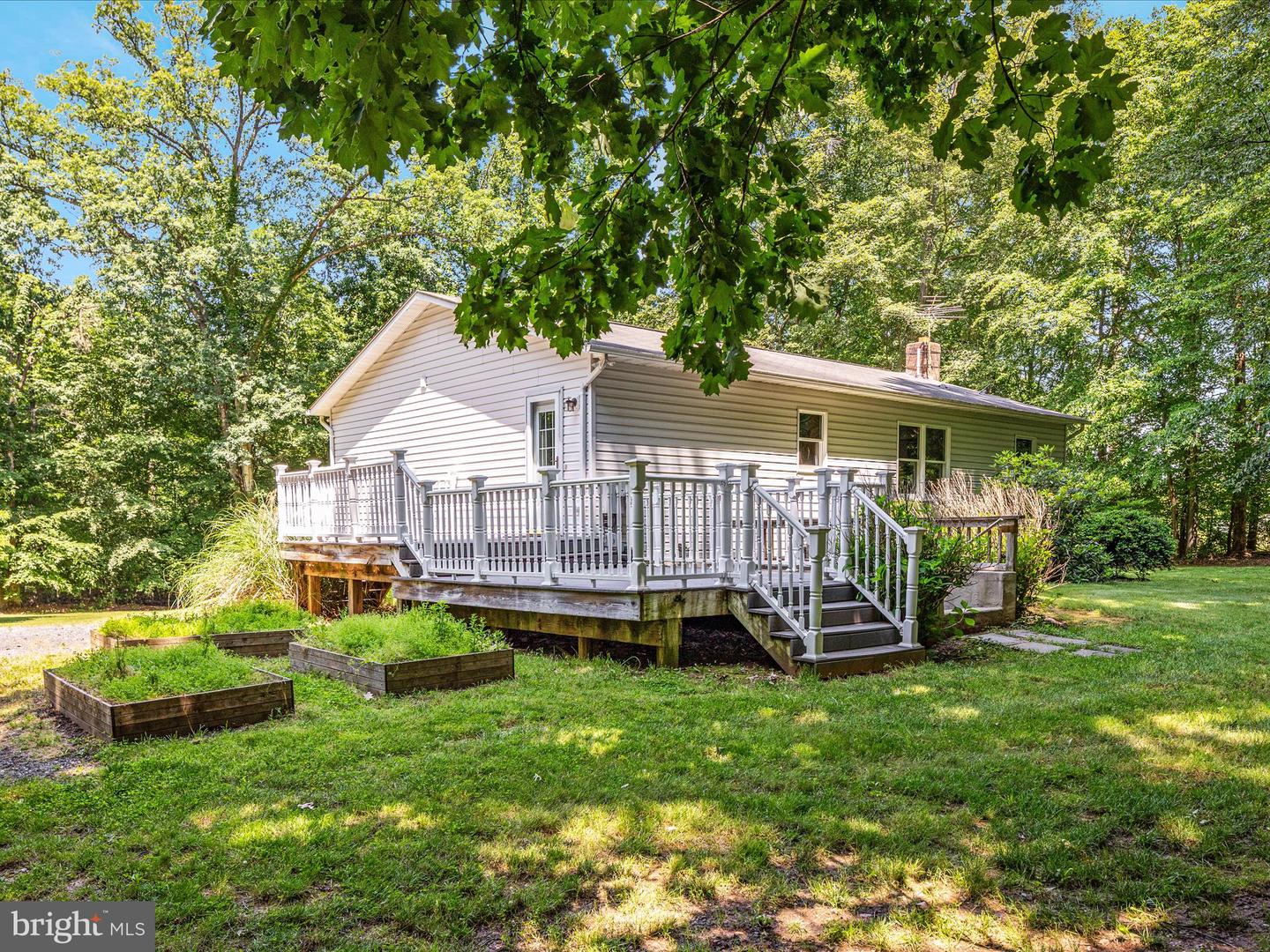 43417 LOST CORNER RD, LEESBURG, Virginia 20176, 3 Bedrooms Bedrooms, ,2 BathroomsBathrooms,Residential,For sale,43417 LOST CORNER RD,VALO2093848 MLS # VALO2093848