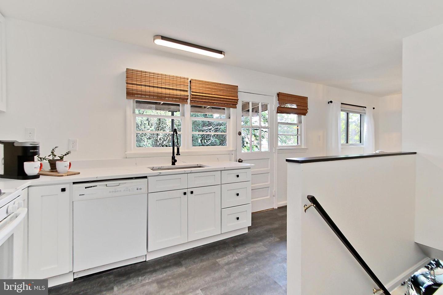 997 N TUCKAHOE ST, FALLS CHURCH, Virginia 22046, 3 Bedrooms Bedrooms, ,2 BathroomsBathrooms,Residential,For sale,997 N TUCKAHOE ST,VAFA2002906 MLS # VAFA2002906