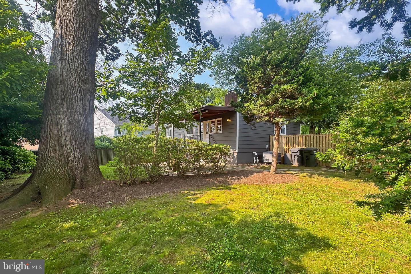 997 N TUCKAHOE ST, FALLS CHURCH, Virginia 22046, 3 Bedrooms Bedrooms, ,2 BathroomsBathrooms,Residential,For sale,997 N TUCKAHOE ST,VAFA2002906 MLS # VAFA2002906
