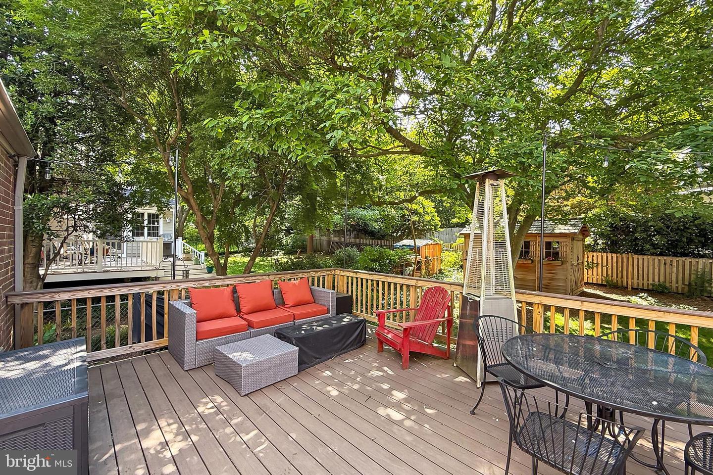 5712 18TH RD N, ARLINGTON, Virginia 22205, 4 Bedrooms Bedrooms, 9 Rooms Rooms,2 BathroomsBathrooms,Residential,For sale,5712 18TH RD N,VAAR2056008 MLS # VAAR2056008