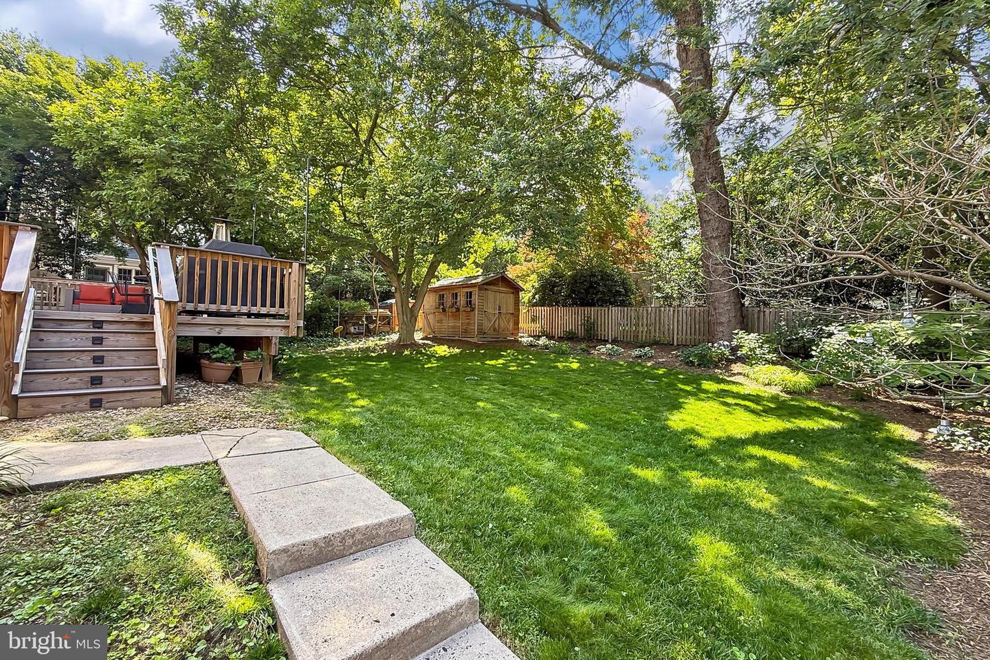 5712 18TH RD N, ARLINGTON, Virginia 22205, 4 Bedrooms Bedrooms, 9 Rooms Rooms,2 BathroomsBathrooms,Residential,For sale,5712 18TH RD N,VAAR2056008 MLS # VAAR2056008