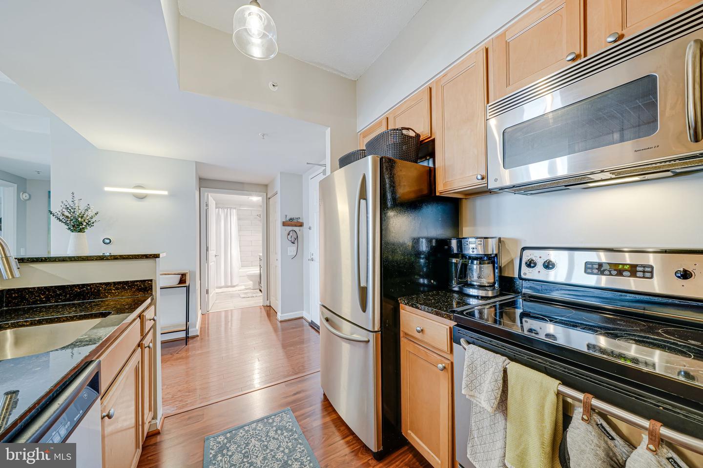 880 N POLLARD ST #1021, ARLINGTON, Virginia 22203, 2 Bedrooms Bedrooms, ,1 BathroomBathrooms,Residential,For sale,880 N POLLARD ST #1021,VAAR2056188 MLS # VAAR2056188