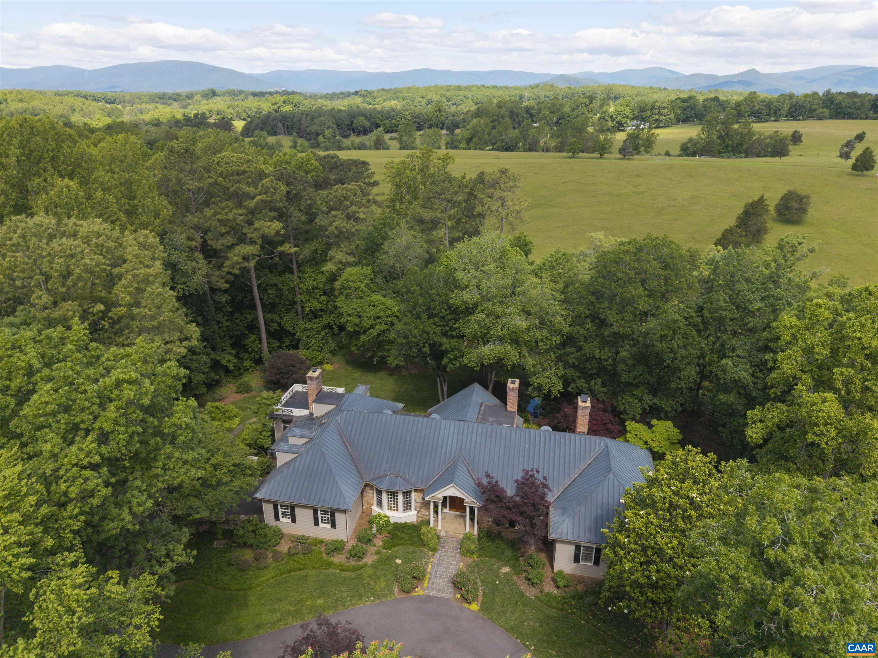 1480 GARTH GATE LN, CHARLOTTESVILLE, Virginia 22901, 4 Bedrooms Bedrooms, ,5 BathroomsBathrooms,Residential,1480 GARTH GATE LN,665387 MLS # 665387