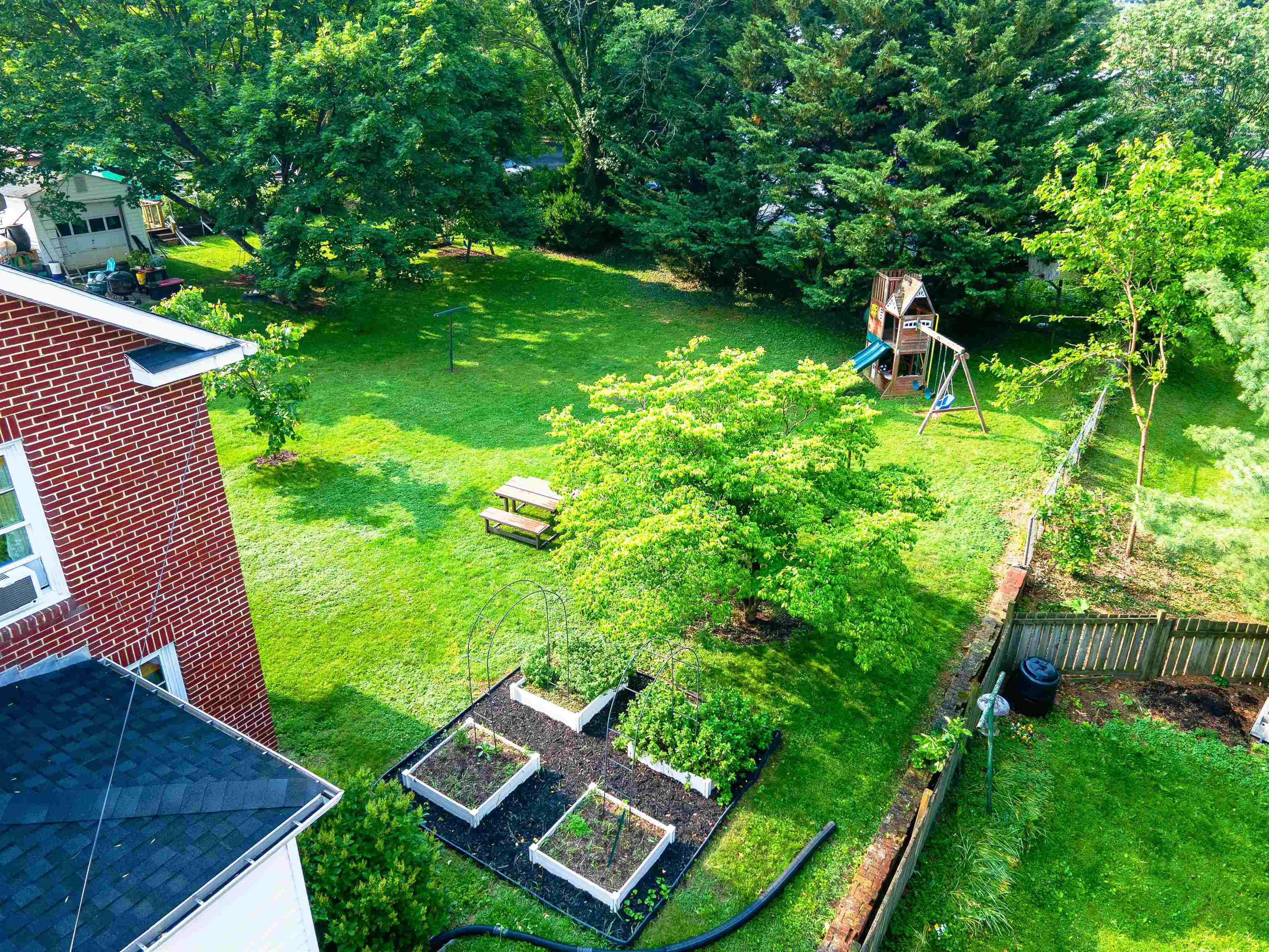 425 E ELIZABETH ST, HARRISONBURG, Virginia 22801, 3 Bedrooms Bedrooms, ,1 BathroomBathrooms,Residential,Anderson,425 E ELIZABETH ST,665410 MLS # 665410