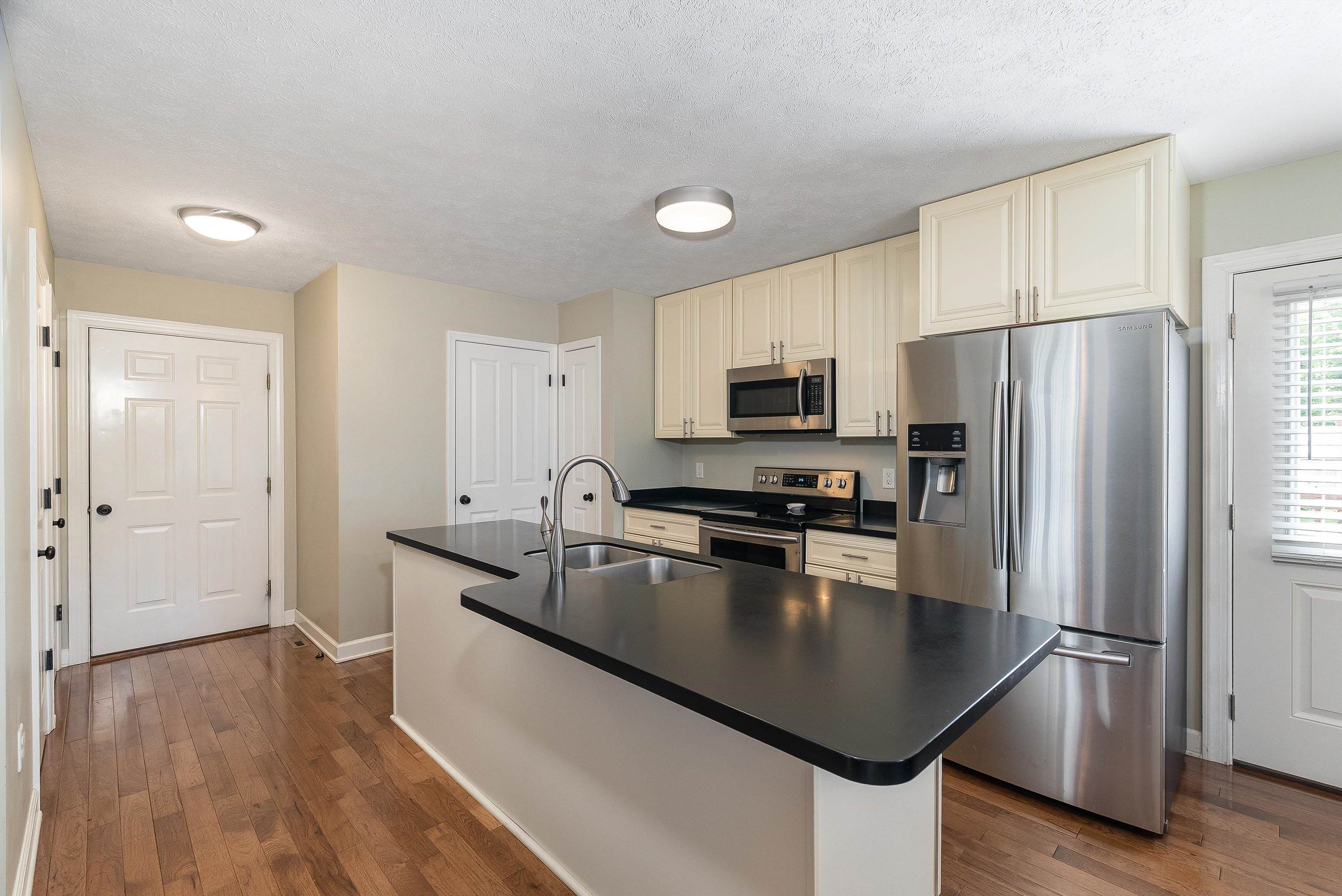 324 RUSTIC AVE, BROADWAY, Virginia 22815, 3 Bedrooms Bedrooms, ,2 BathroomsBathrooms,Residential,324 RUSTIC AVE,665412 MLS # 665412