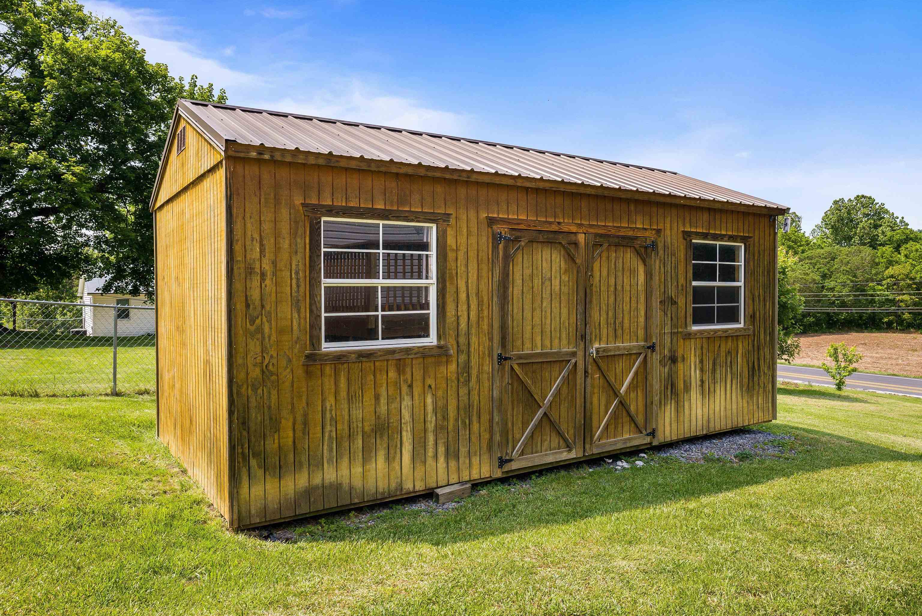 324 RUSTIC AVE, BROADWAY, Virginia 22815, 3 Bedrooms Bedrooms, ,2 BathroomsBathrooms,Residential,324 RUSTIC AVE,665412 MLS # 665412