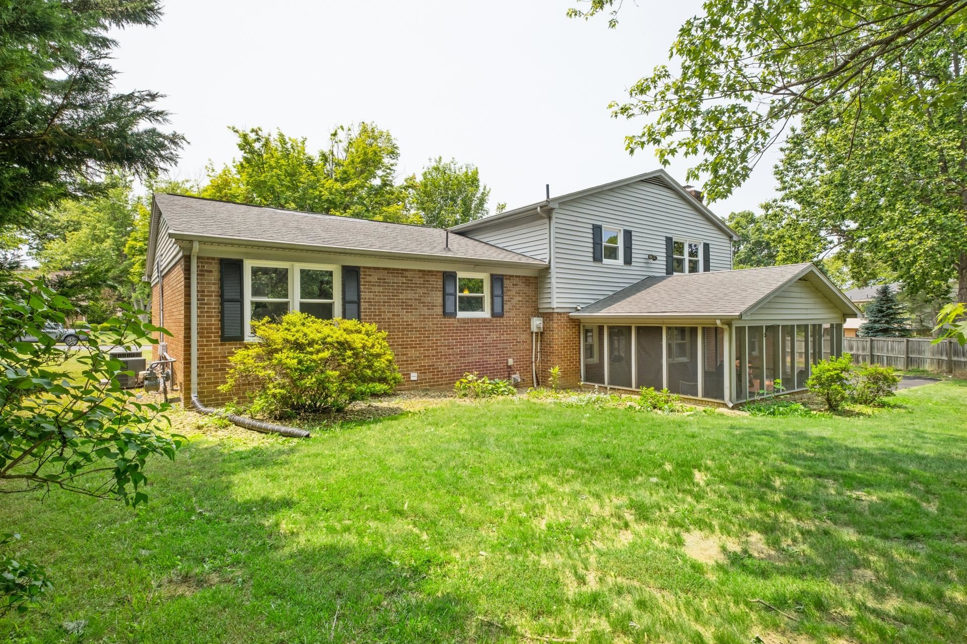 2822 PLANTATION LN, WAYNESBORO, Virginia 22980, 5 Bedrooms Bedrooms, ,3 BathroomsBathrooms,Residential,2822 PLANTATION LN,665423 MLS # 665423