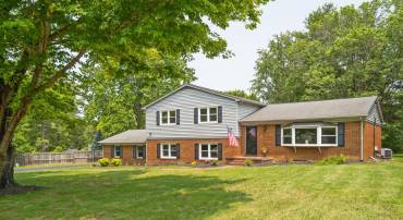 2822 PLANTATION LN, WAYNESBORO, Virginia 22980, 5 Bedrooms Bedrooms, ,3 BathroomsBathrooms,Residential,2822 PLANTATION LN,665423 MLS # 665423