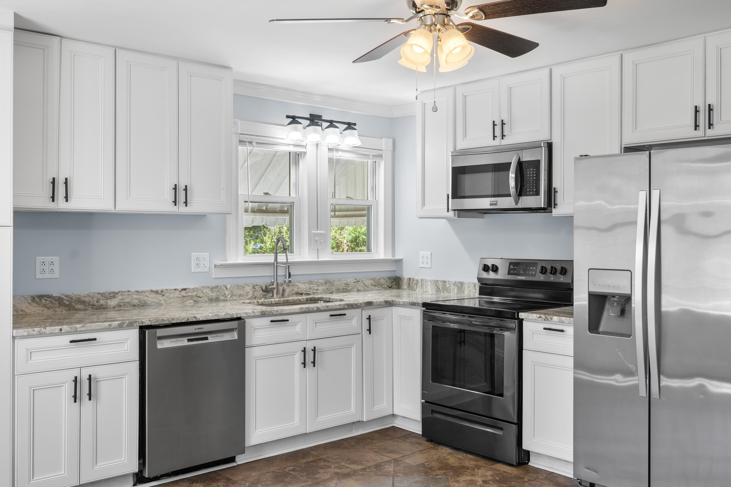 561 ARCH AVE, WAYNESBORO, Virginia 22980, 4 Bedrooms Bedrooms, ,2 BathroomsBathrooms,Residential,561 ARCH AVE,665424 MLS # 665424