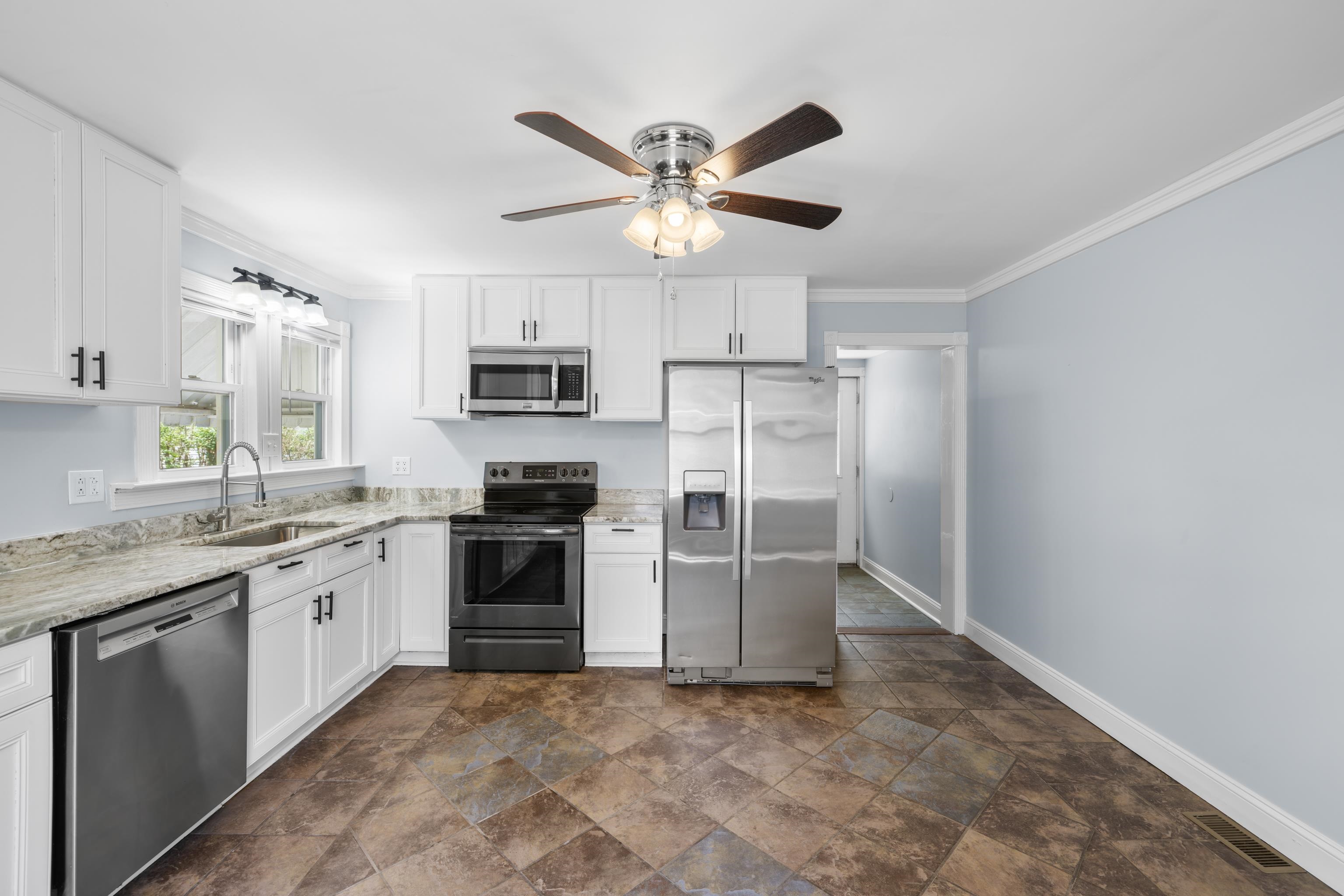 561 ARCH AVE, WAYNESBORO, Virginia 22980, 4 Bedrooms Bedrooms, ,2 BathroomsBathrooms,Residential,561 ARCH AVE,665424 MLS # 665424