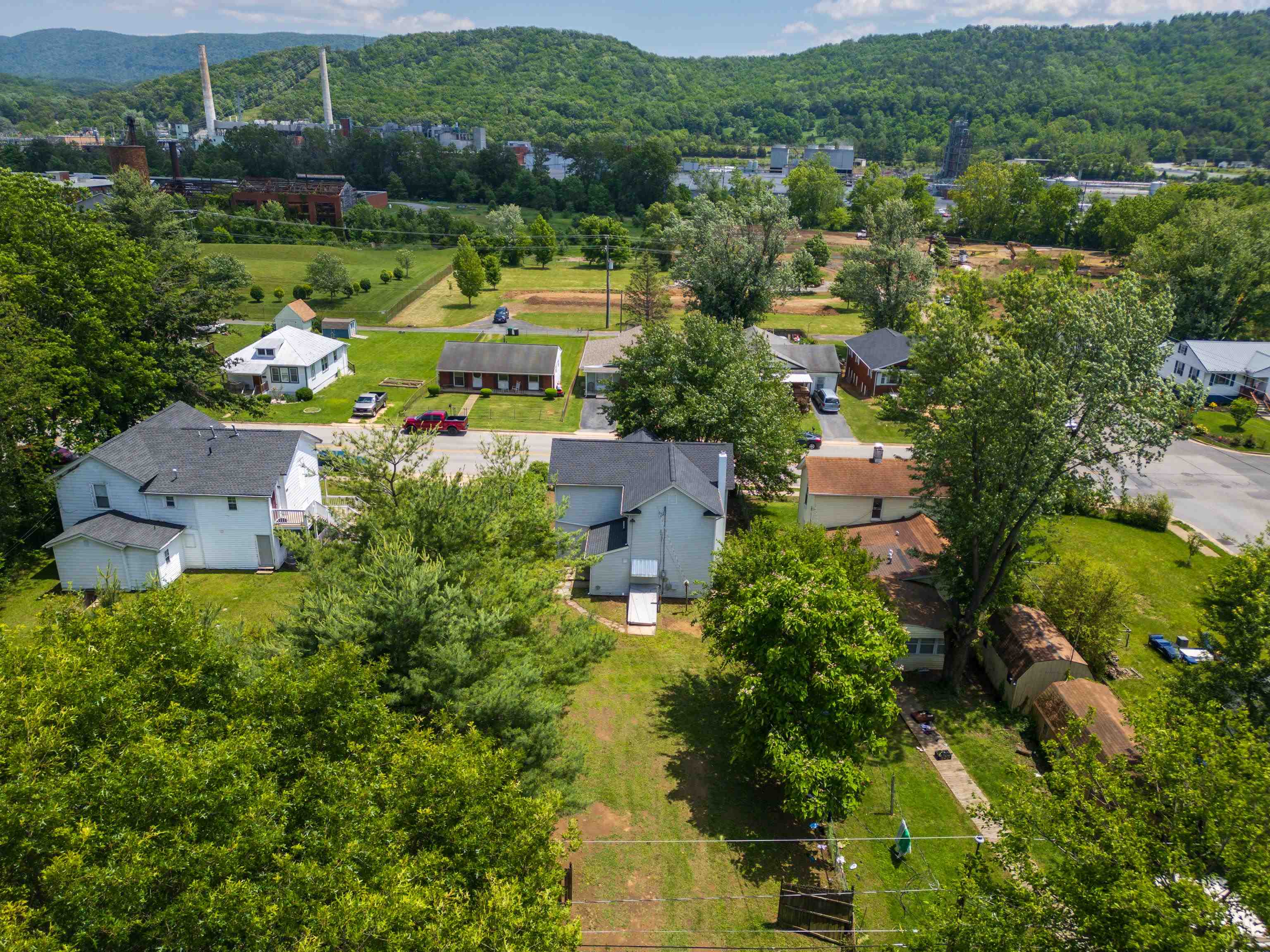 561 ARCH AVE, WAYNESBORO, Virginia 22980, 4 Bedrooms Bedrooms, ,2 BathroomsBathrooms,Residential,561 ARCH AVE,665424 MLS # 665424