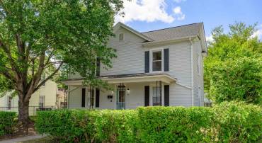 561 ARCH AVE, WAYNESBORO, Virginia 22980, 4 Bedrooms Bedrooms, ,2 BathroomsBathrooms,Residential,561 ARCH AVE,665424 MLS # 665424