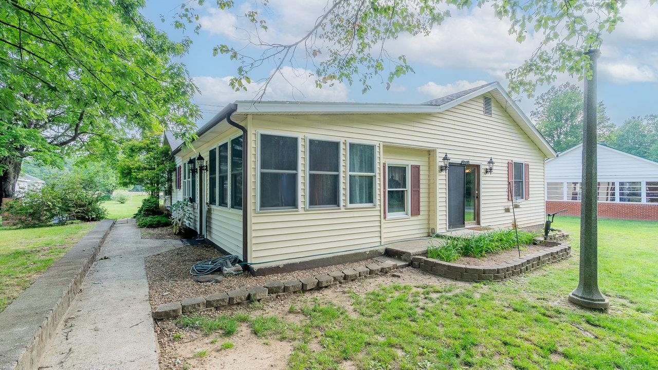 2468 DRY RUN RD, LURAY, Virginia 22835, 3 Bedrooms Bedrooms, ,2 BathroomsBathrooms,Residential,2468 DRY RUN RD,665429 MLS # 665429
