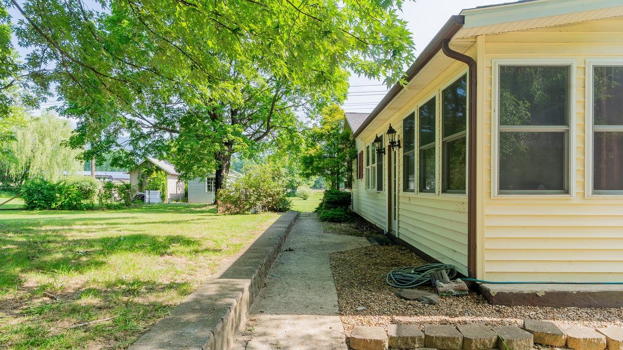 2468 DRY RUN RD, LURAY, Virginia 22835, 3 Bedrooms Bedrooms, ,2 BathroomsBathrooms,Residential,2468 DRY RUN RD,665429 MLS # 665429