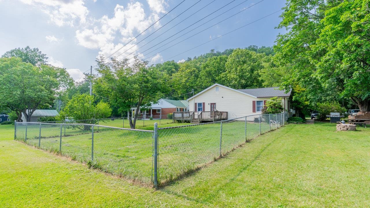 2468 DRY RUN RD, LURAY, Virginia 22835, 3 Bedrooms Bedrooms, ,2 BathroomsBathrooms,Residential,2468 DRY RUN RD,665429 MLS # 665429