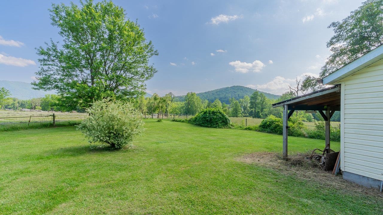 2468 DRY RUN RD, LURAY, Virginia 22835, 3 Bedrooms Bedrooms, ,2 BathroomsBathrooms,Residential,2468 DRY RUN RD,665429 MLS # 665429