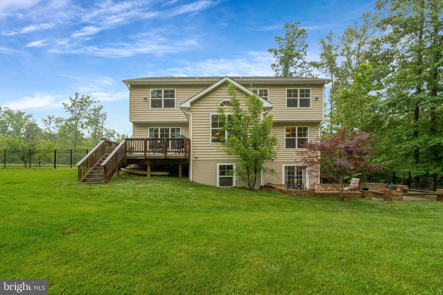 25 WAVERLY WAY, STAFFORD, Virginia 22556, 4 Bedrooms Bedrooms, ,4 BathroomsBathrooms,Residential,For sale,25 WAVERLY WAY,VAST2038164 MLS # VAST2038164