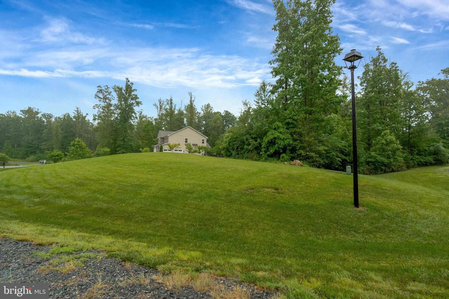 25 WAVERLY WAY, STAFFORD, Virginia 22556, 4 Bedrooms Bedrooms, ,4 BathroomsBathrooms,Residential,For sale,25 WAVERLY WAY,VAST2038164 MLS # VAST2038164