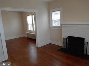 811 BERRYVILLE AVE, WINCHESTER, Virginia 22601, 6 Bedrooms Bedrooms, ,3 BathroomsBathrooms,Residential,For sale,811 BERRYVILLE AVE,VAWI2007588 MLS # VAWI2007588
