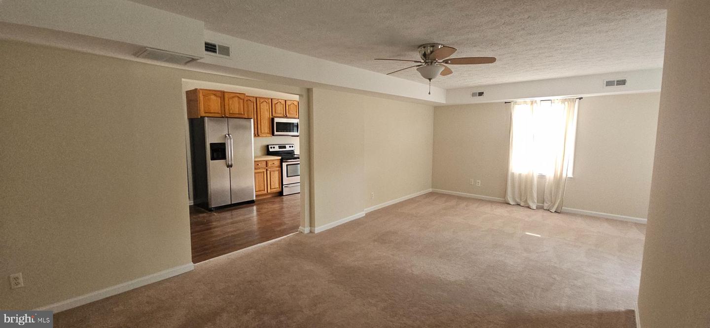 811 BERRYVILLE AVE, WINCHESTER, Virginia 22601, 6 Bedrooms Bedrooms, ,3 BathroomsBathrooms,Residential,For sale,811 BERRYVILLE AVE,VAWI2007588 MLS # VAWI2007588