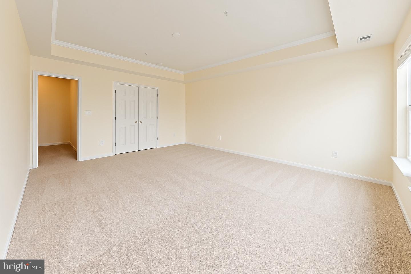 43370 TOWN GATE SQ, CHANTILLY, Virginia 20152, 3 Bedrooms Bedrooms, ,2 BathroomsBathrooms,Residential,For sale,43370 TOWN GATE SQ,VALO2094896 MLS # VALO2094896