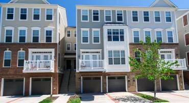 43370 TOWN GATE SQ, CHANTILLY, Virginia 20152, 3 Bedrooms Bedrooms, ,2 BathroomsBathrooms,Residential,For sale,43370 TOWN GATE SQ,VALO2094896 MLS # VALO2094896