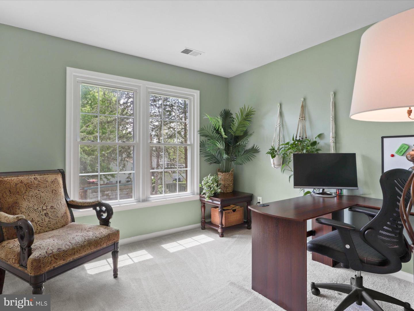 214 PRIMAVERA CIR, STERLING, Virginia 20165, 4 Bedrooms Bedrooms, ,3 BathroomsBathrooms,Residential,For sale,214 PRIMAVERA CIR,VALO2094986 MLS # VALO2094986