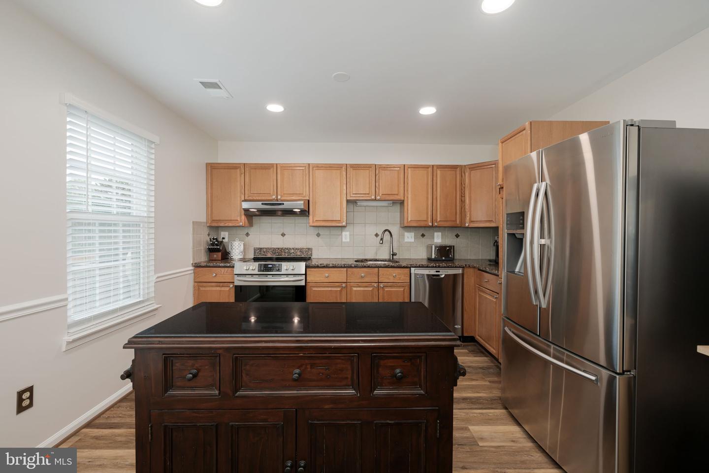 6745 CARDINAL WOODS CT, LORTON, Virginia 22079, 4 Bedrooms Bedrooms, ,3 BathroomsBathrooms,Residential,For sale,6745 CARDINAL WOODS CT,VAFX2237200 MLS # VAFX2237200