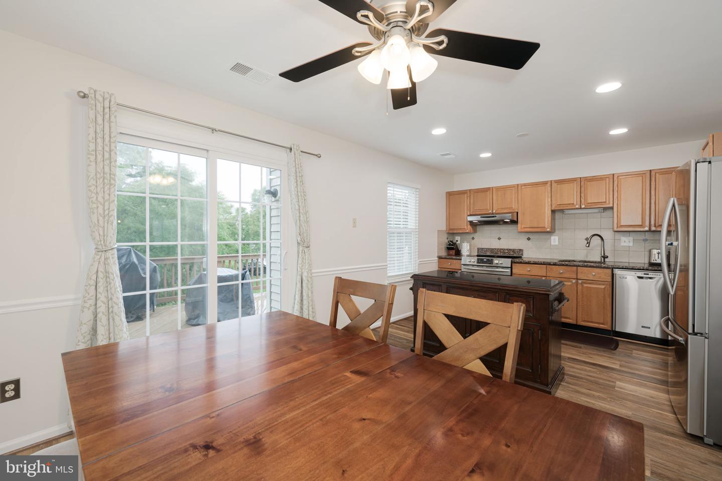 6745 CARDINAL WOODS CT, LORTON, Virginia 22079, 4 Bedrooms Bedrooms, ,3 BathroomsBathrooms,Residential,For sale,6745 CARDINAL WOODS CT,VAFX2237200 MLS # VAFX2237200