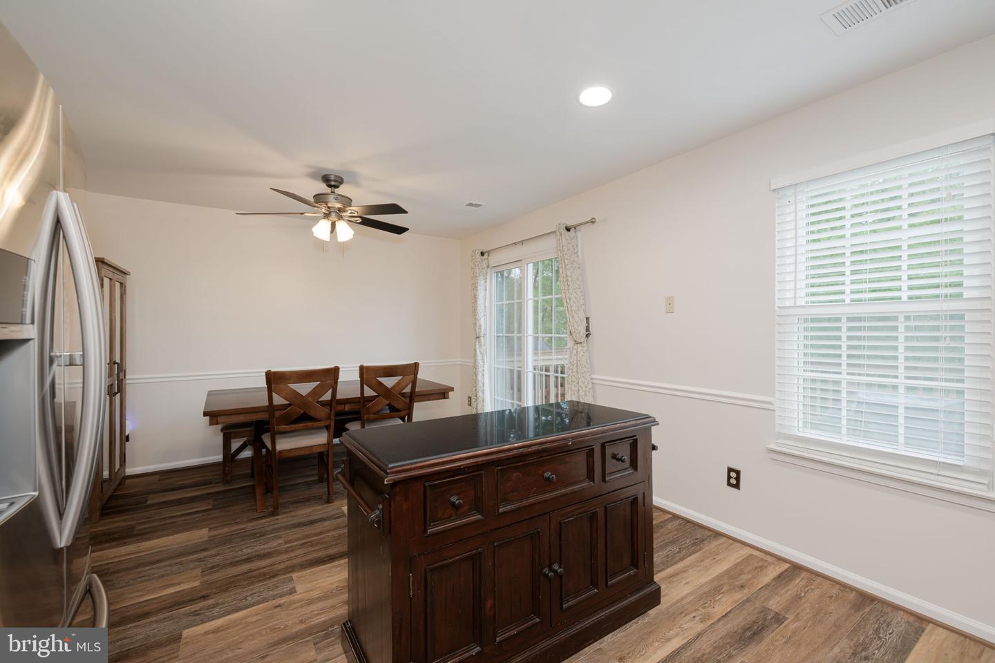 6745 CARDINAL WOODS CT, LORTON, Virginia 22079, 4 Bedrooms Bedrooms, ,3 BathroomsBathrooms,Residential,For sale,6745 CARDINAL WOODS CT,VAFX2237200 MLS # VAFX2237200