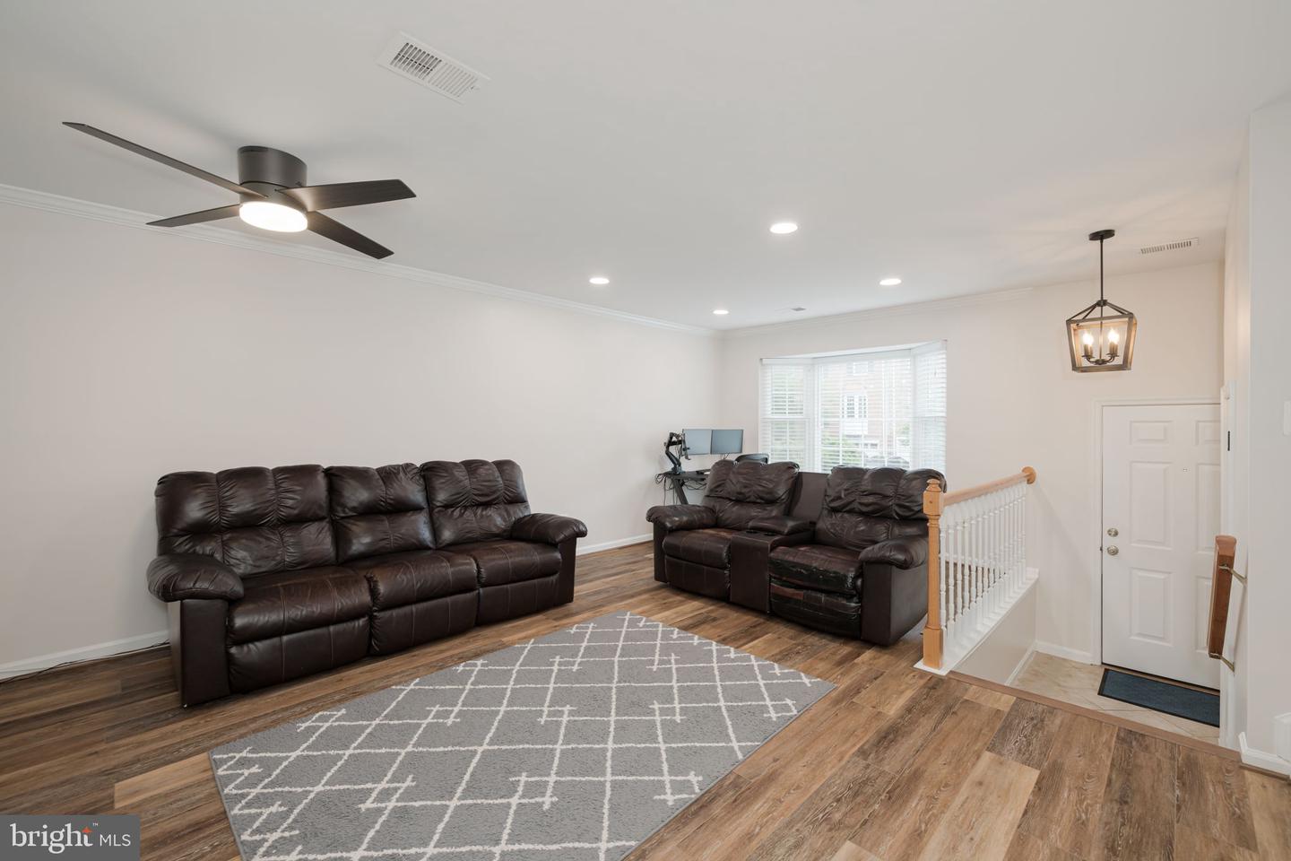 6745 CARDINAL WOODS CT, LORTON, Virginia 22079, 4 Bedrooms Bedrooms, ,3 BathroomsBathrooms,Residential,For sale,6745 CARDINAL WOODS CT,VAFX2237200 MLS # VAFX2237200